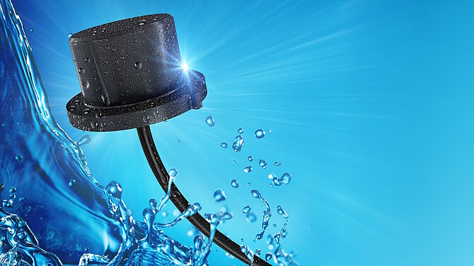 Liquid metering sensor from CeramTec in front of a water barrier