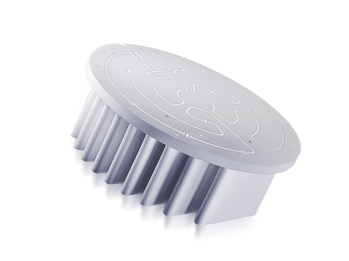 Compact ceramic active and passive Cooling System Solutions using Air as a Coolant