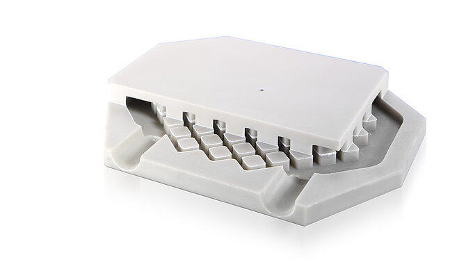 Large-area liquid Cooling with a Power Density of up to 400 W/cm2